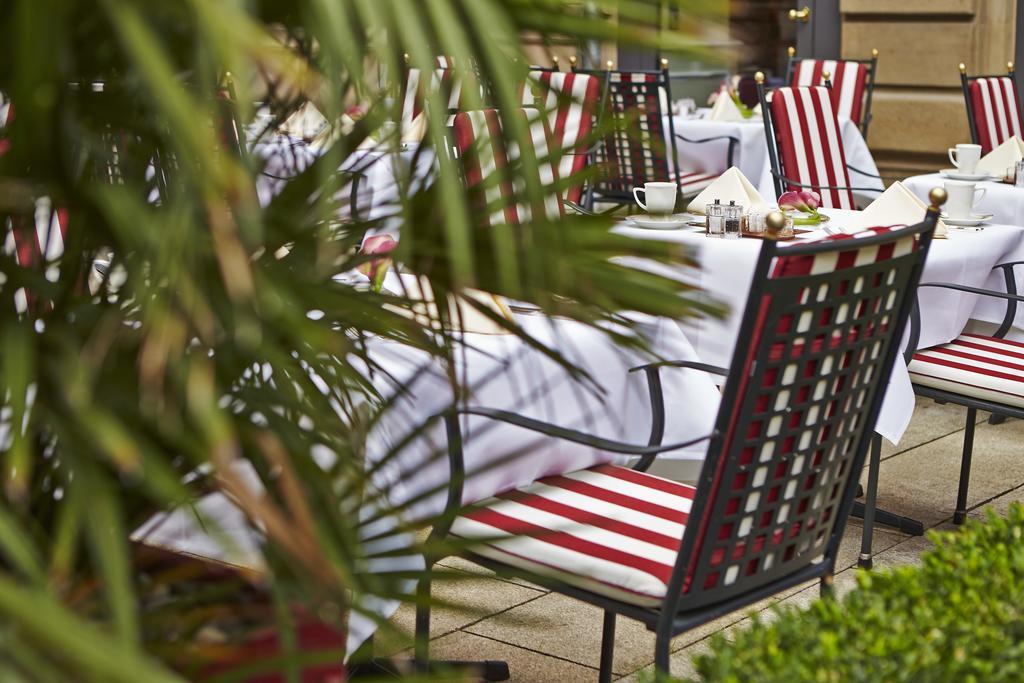 Steigenberger Icon Frankfurter Hof Hotel Frankfurt am Main Exterior photo The Terrace